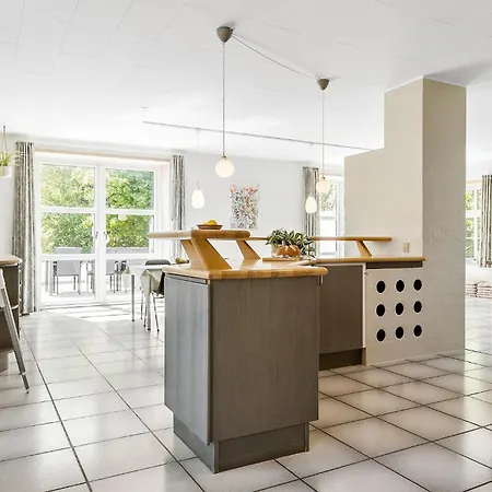 Feriehus 6 Bedroom Stunning In Højer