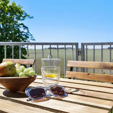 6 Bedroom Stunning In Feriehus