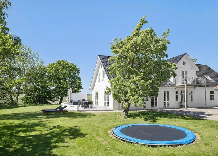 6 Bedroom Stunning In * Højer